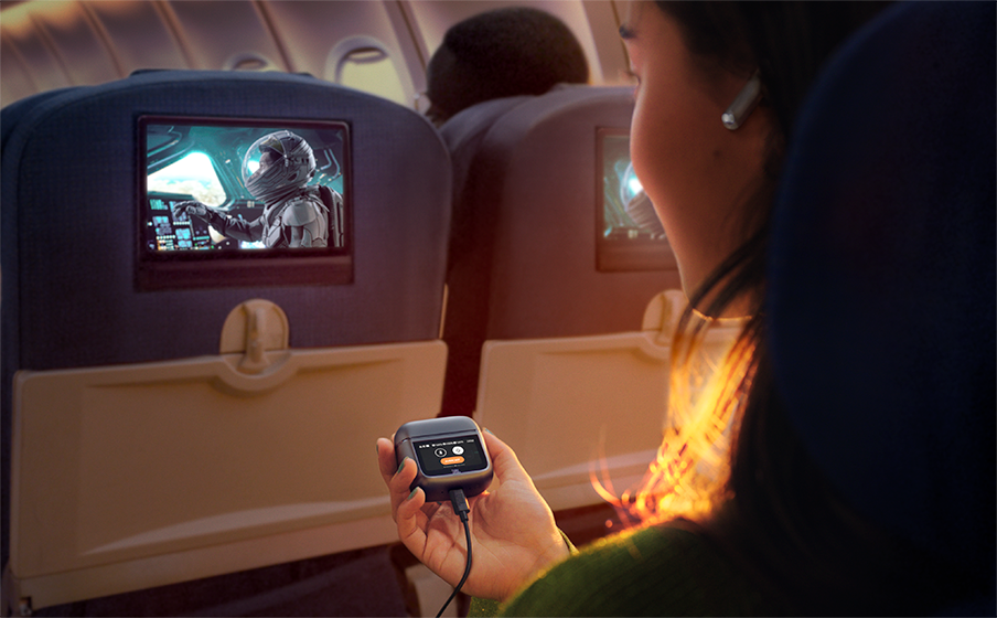 JBL Tour Pro 3 Utiliza la Smart Charging Case™ para entretenerte en cualquier lugar - Image