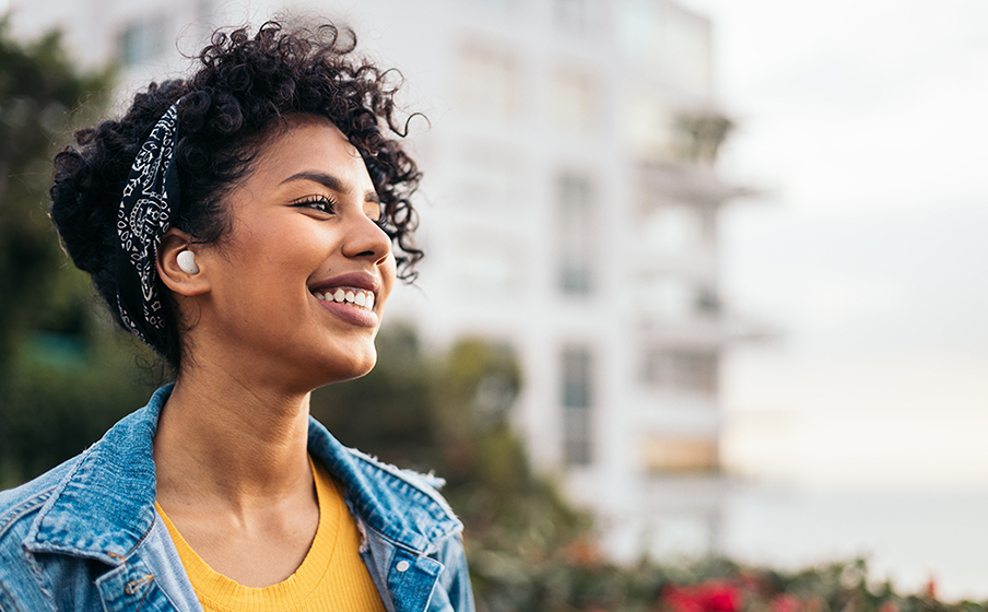 JBL Vibe Buds 2 4 micr&oacute;fonos para unas llamadas n&iacute;tidas y claras - Image