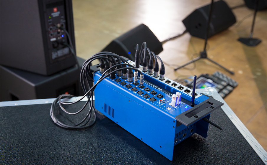 Ui24R Integra lo mejor de HARMAN - Image
